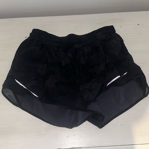 Lululemon Hotty Hot Black Camo Shorts